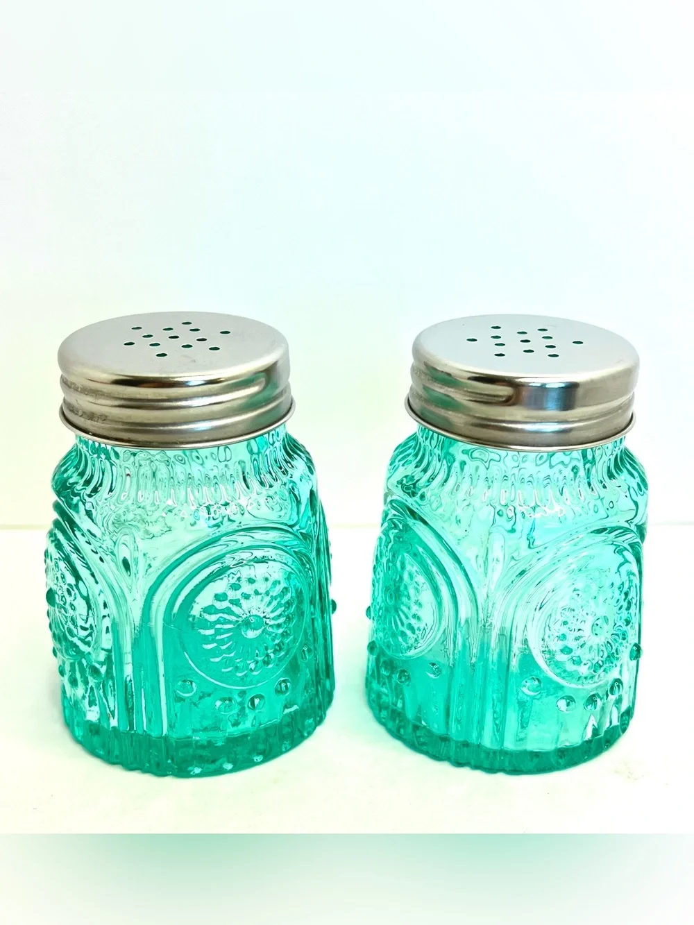 Pioneer Woman Adeline Teal Glass Salt and Pepper Shaker Set Turquoise Embossed